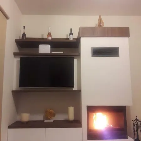 Fully Renovated Cozy House In Pano